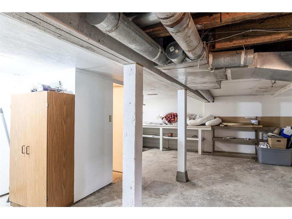 462 E Washington Street Le Center MN 56057 7083546 image33
