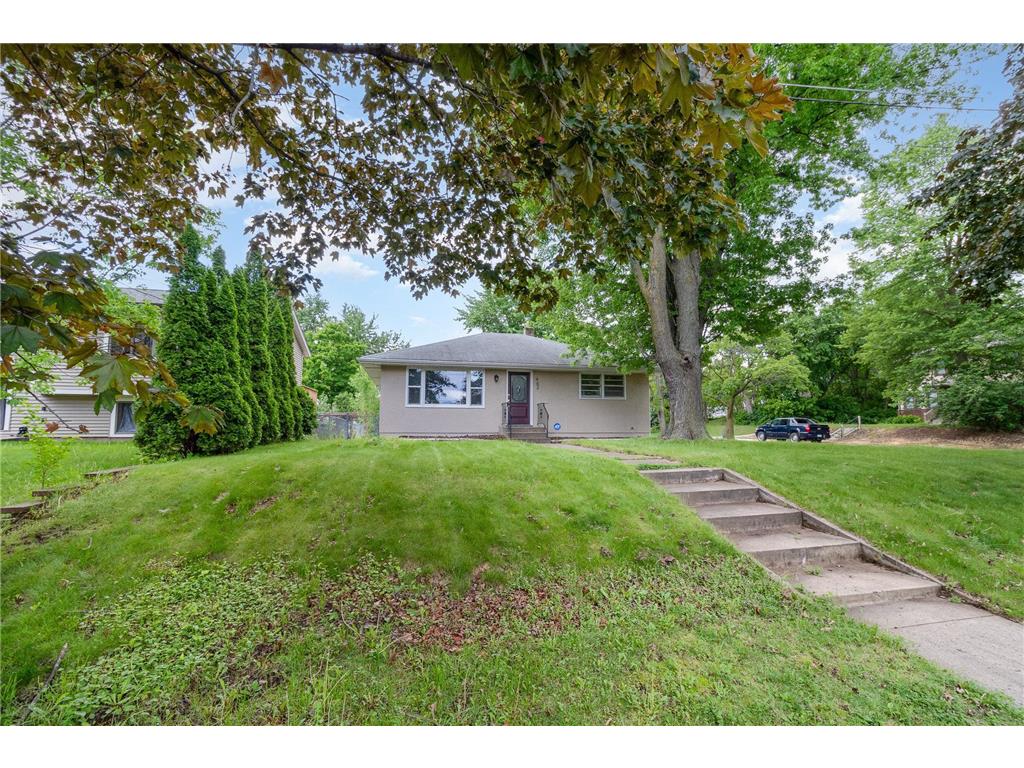 462 Ivy Avenue E Saint Paul MN 55130 6538953 image1