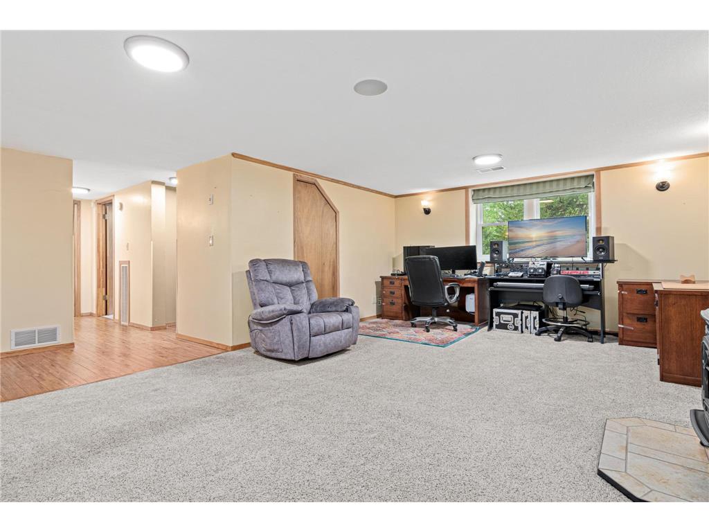 4620 229th Avenue NE East Bethel MN 55005 7076549 image10