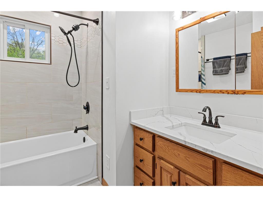 4620 229th Avenue NE East Bethel MN 55005 7076549 image13
