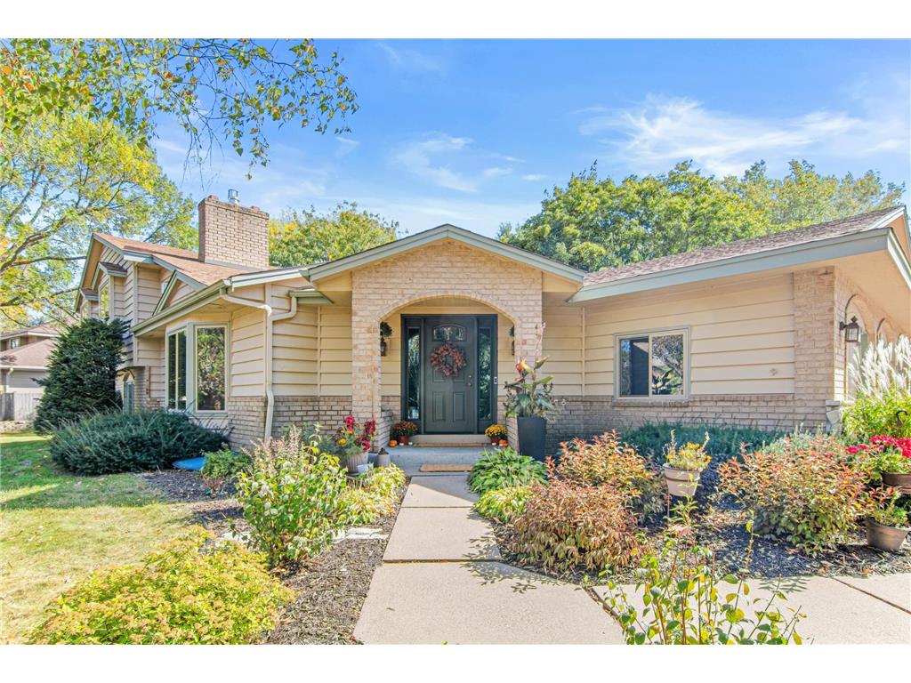 4620 Goldenrod Lane N Plymouth MN 55442 - Schmidt 6598648 image1