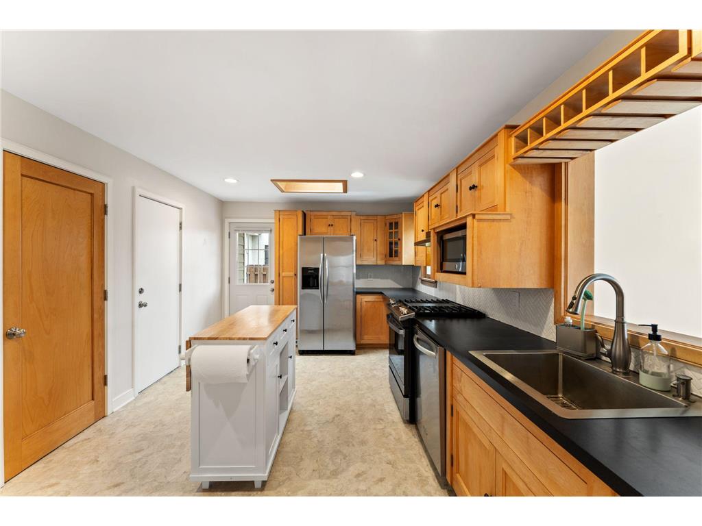 4620 Vallacher Avenue Saint Louis Park MN 55416 7071257 image10