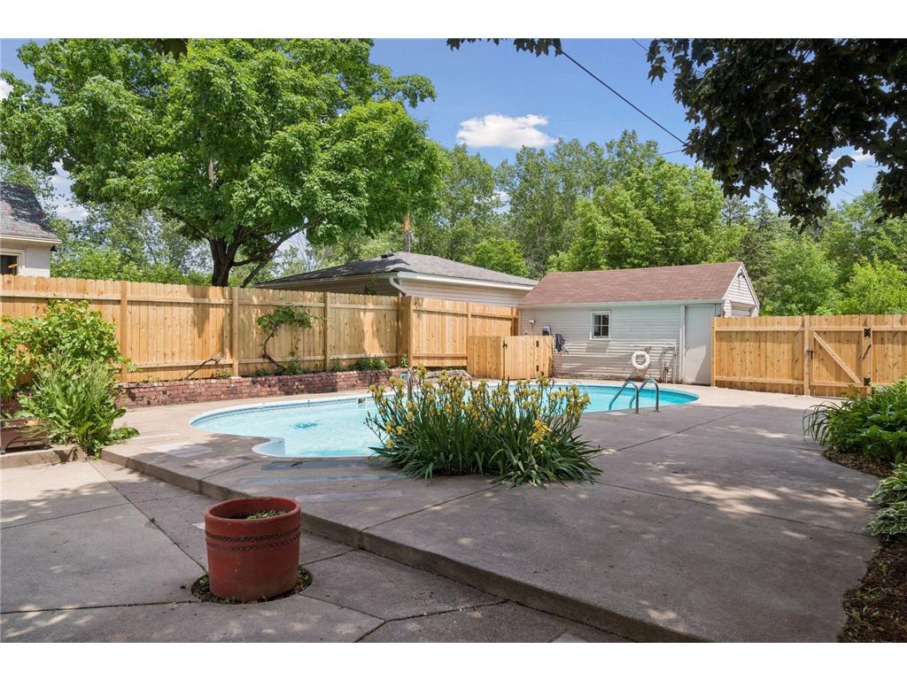 4621 36th Avenue S Minneapolis MN 55406 7087094 image22