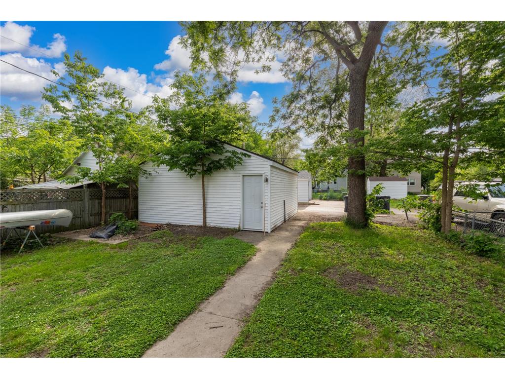 4623 Dupont Avenue N Minneapolis MN 55412 7075399 image4