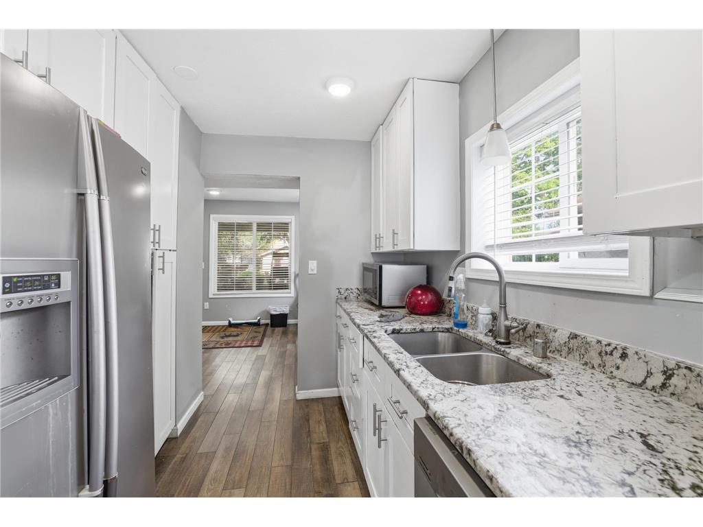 4623 Dupont Avenue N Minneapolis MN 55412 7075399 image5