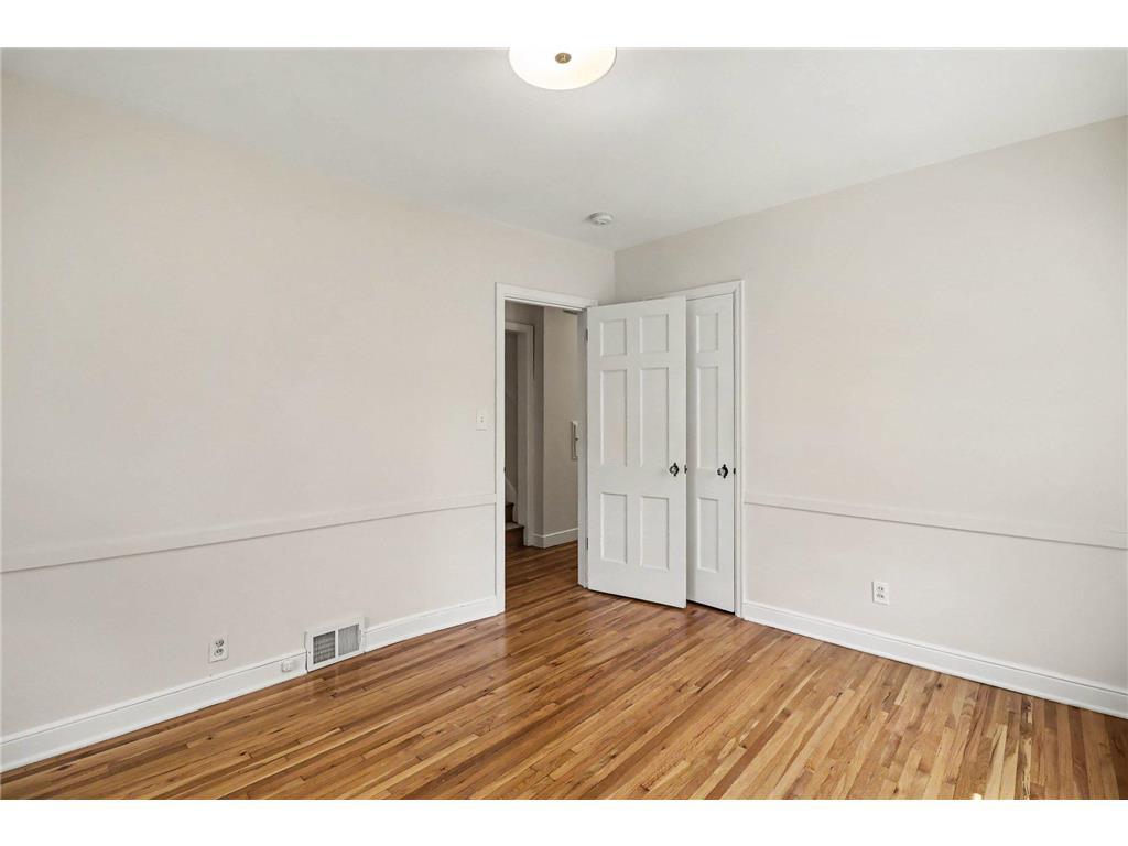 4624 Vallacher Avenue Saint Louis Park MN 55416 7100288 image12