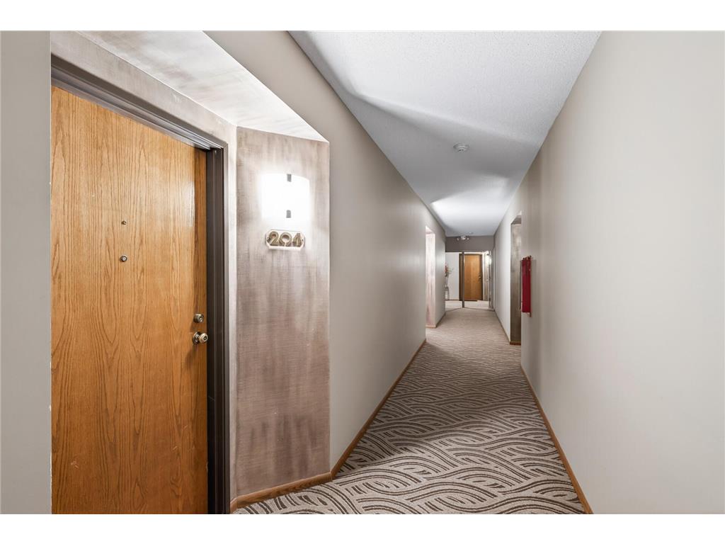 4625 Minnetonka Boulevard #204 Saint Louis Park MN 55416 7022647 image17