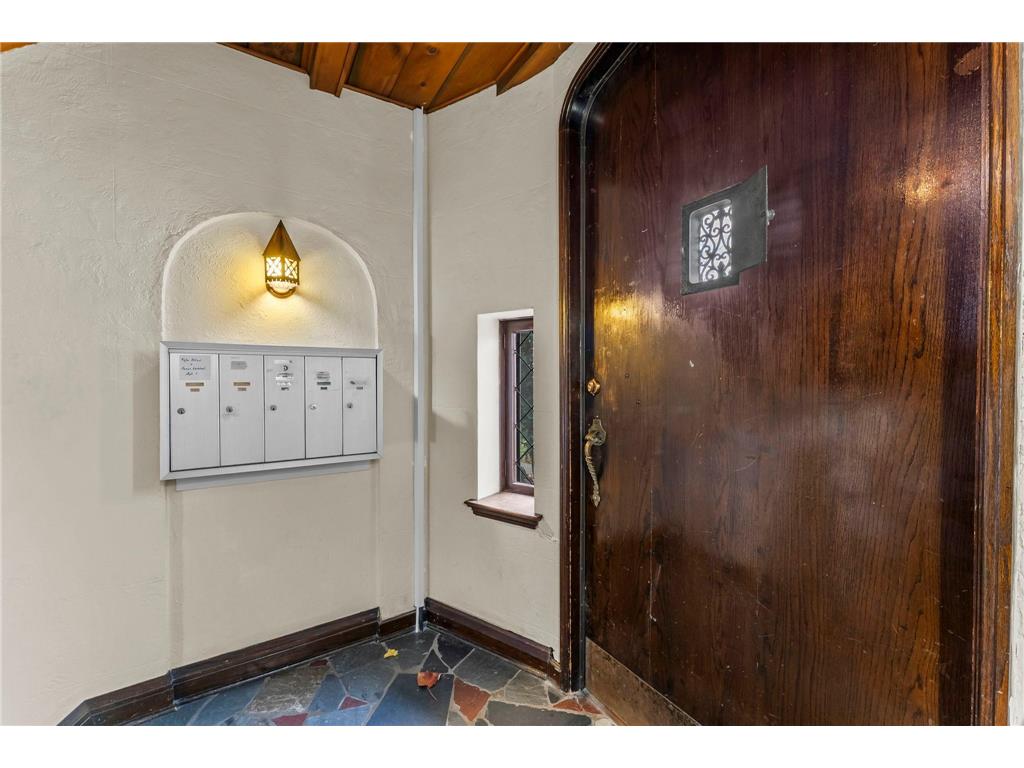 4625 Nicollet Avenue #5 Minneapolis MN 55419 6820671 image3