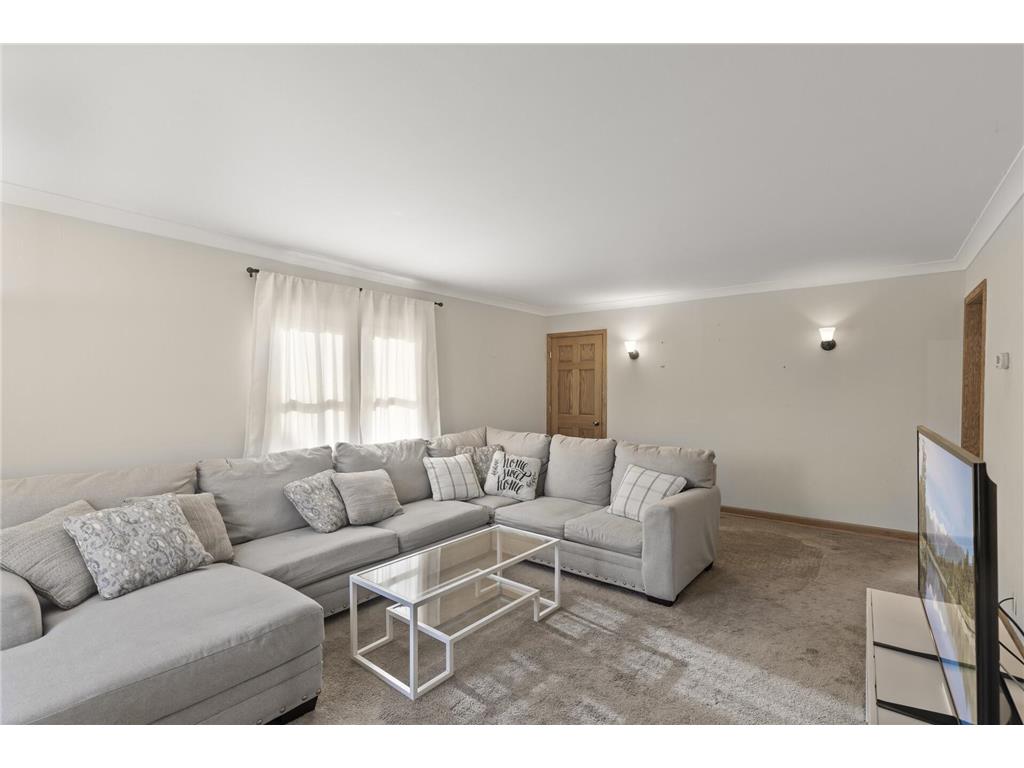 4625 Oliver Avenue N Minneapolis MN 55412 7041903 image3