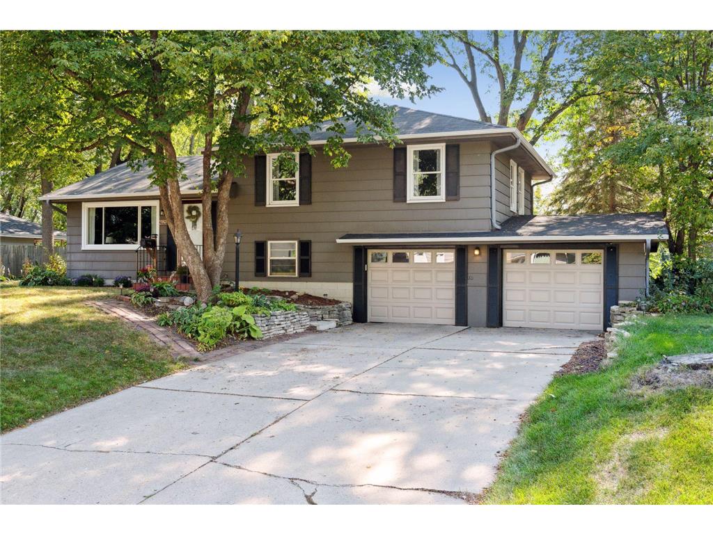 4625 Oxborough Lane, Bloomington, MN 55437 MLS 6261635 Edina Realty