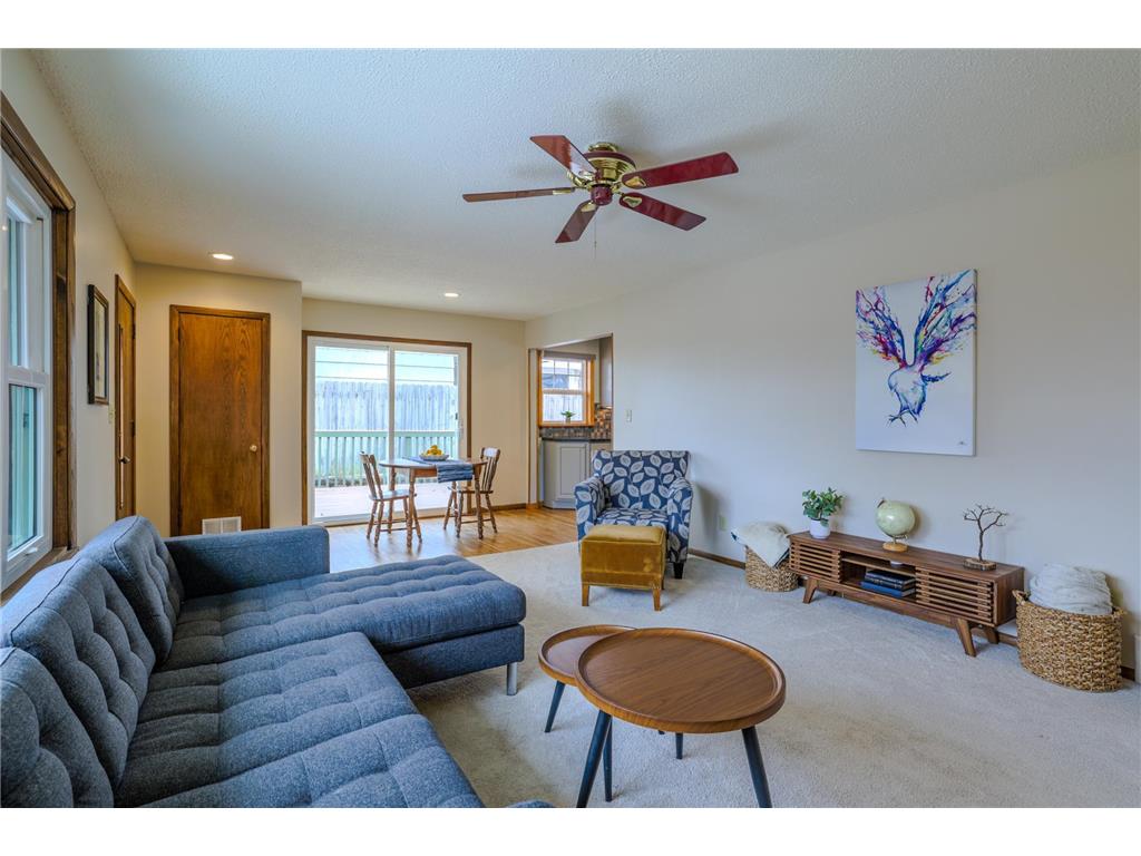 4625 Rhode Island Avenue N New Hope MN 55428 6686889 image1