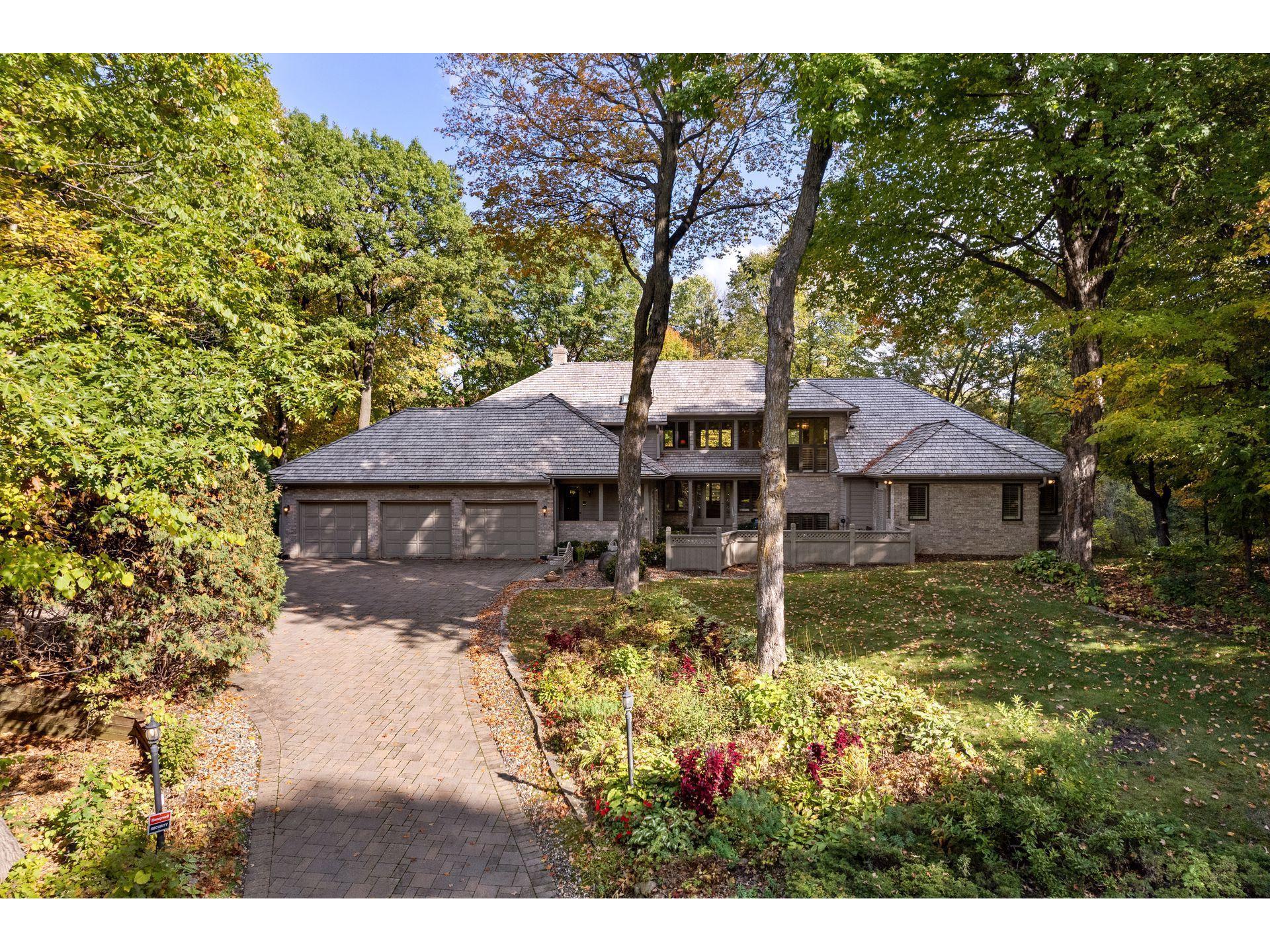 4625 Saint James Gate, Deephaven, MN, 55331 MLS 6110791 Edina Realty