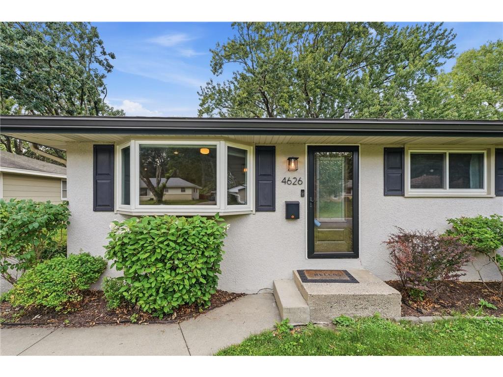 4626 4th Street NE Columbia Heights MN 55421 7096405 image2