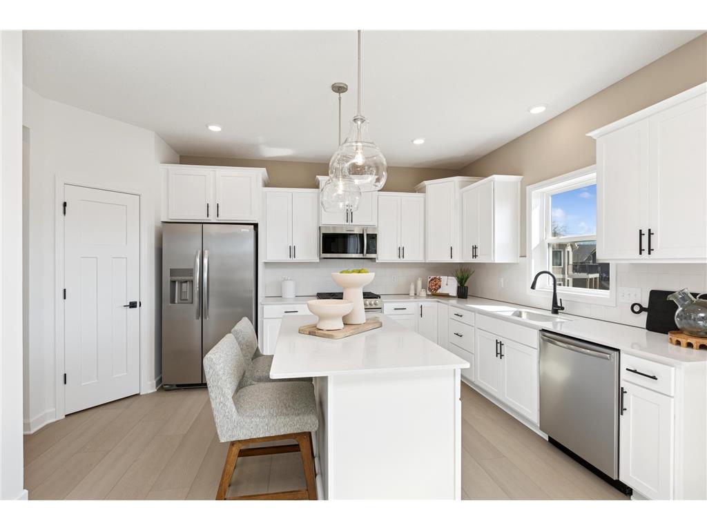 4626 Buckingham Drive NW Rochester MN 55901 7002012 image1