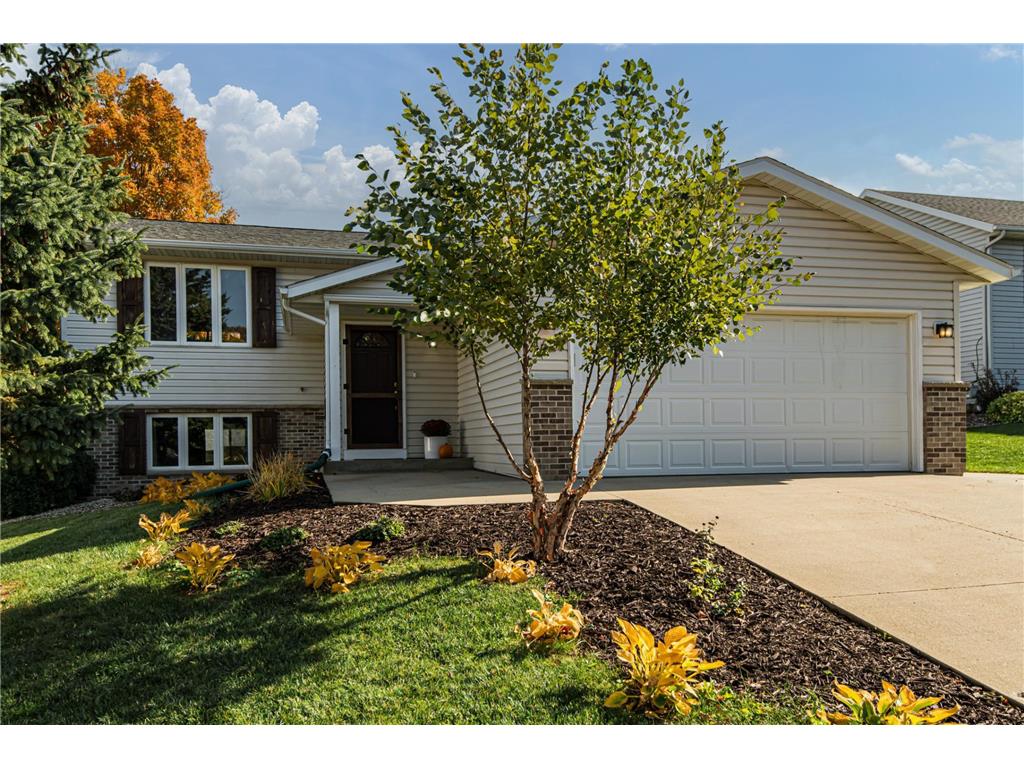 4627 Manor Park Drive NW Rochester MN 55901 6435605 image1