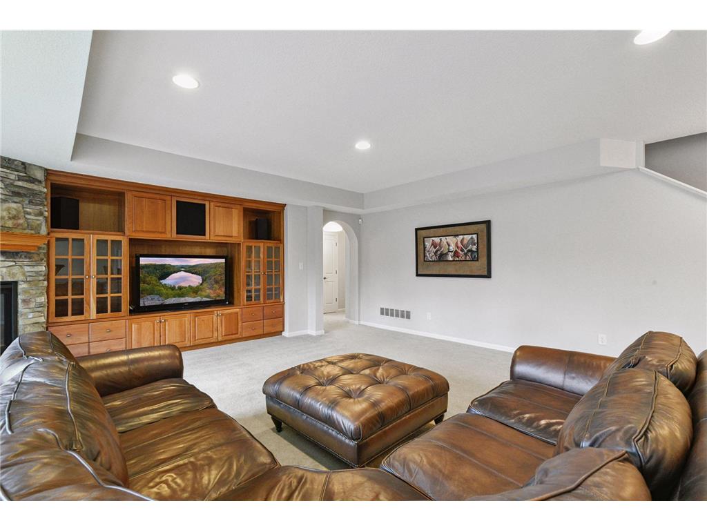 4629 Bluebell Trail N Medina MN 55340 7081644 image36
