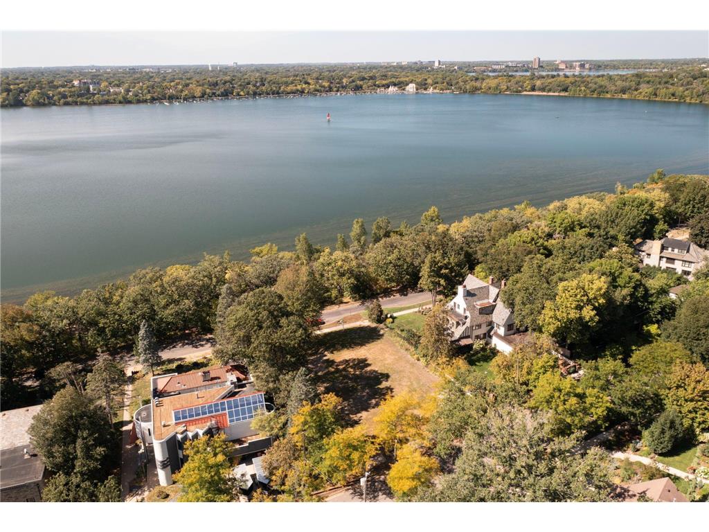 4629 E Lake Harriet Parkway Minneapolis MN 55419 - Harriet Lake 6263892 image1