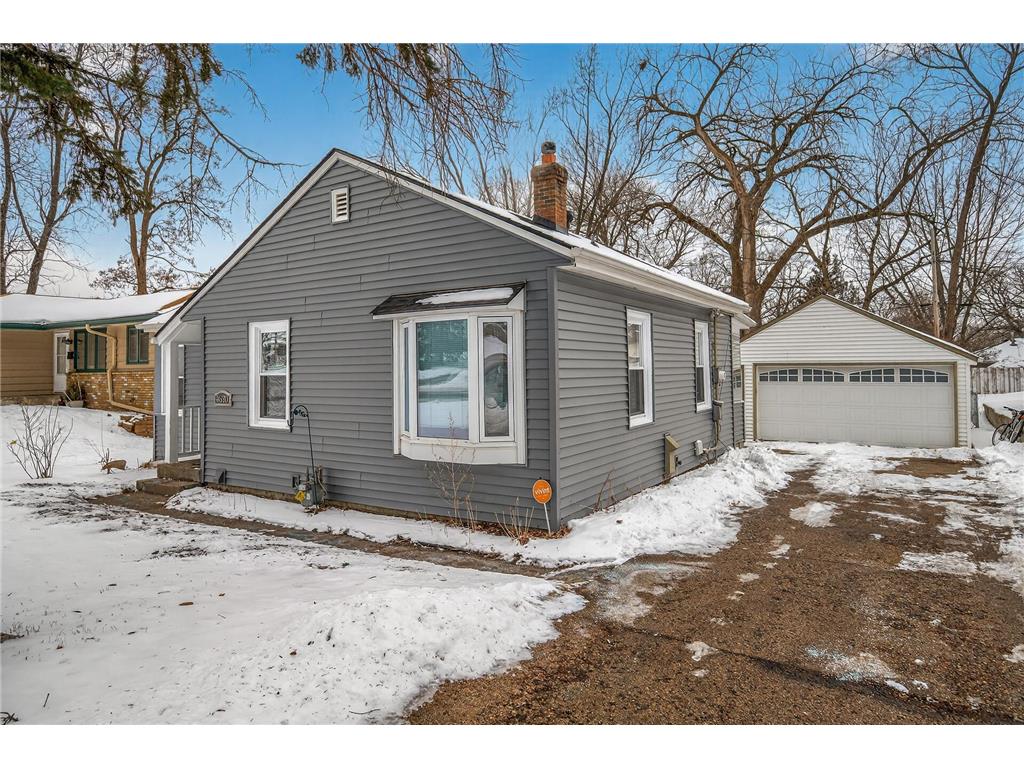 4630 7th Street NE Columbia Heights MN 55421 7016801 image2