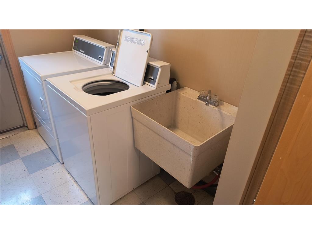 4630 Cedar Lake Road S #2 Saint Louis Park MN 55416 6826104 image8