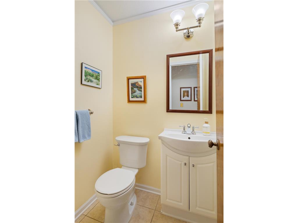 4630 Douglas Avenue Golden Valley MN 55416 6797942 image14