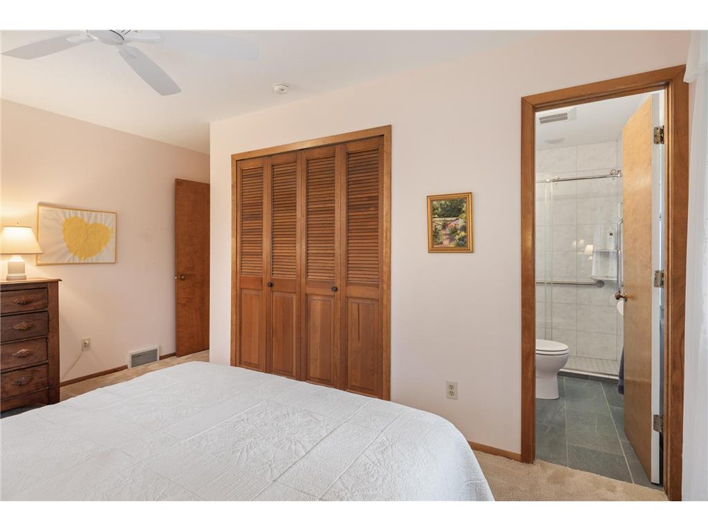 4630 Douglas Avenue Golden Valley MN 55416 6797942 image16