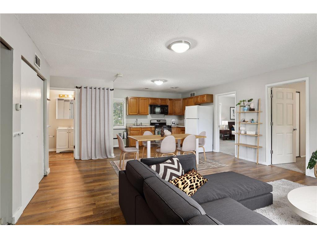 4630 Jackson Street NE Hilltop MN 55421 6625147 image1