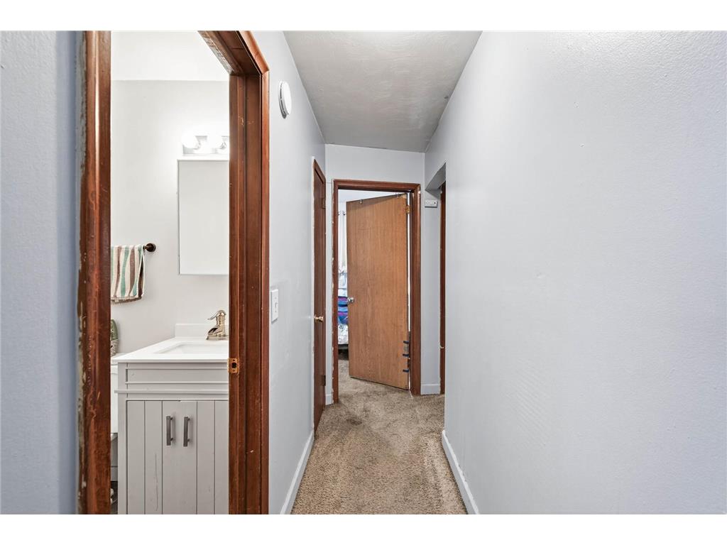 4630 Taylor Street NE Columbia Heights MN 55421 6807727 image32