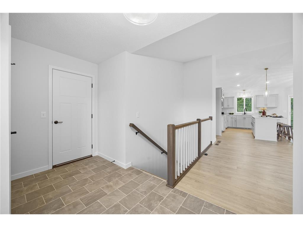 4631 9th Street NE Saint Cloud MN 56304 7049725 image12