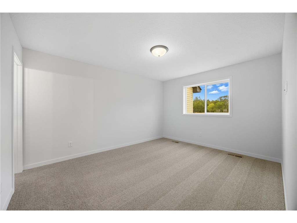 4631 9th Street NE Saint Cloud MN 56304 7049725 image16