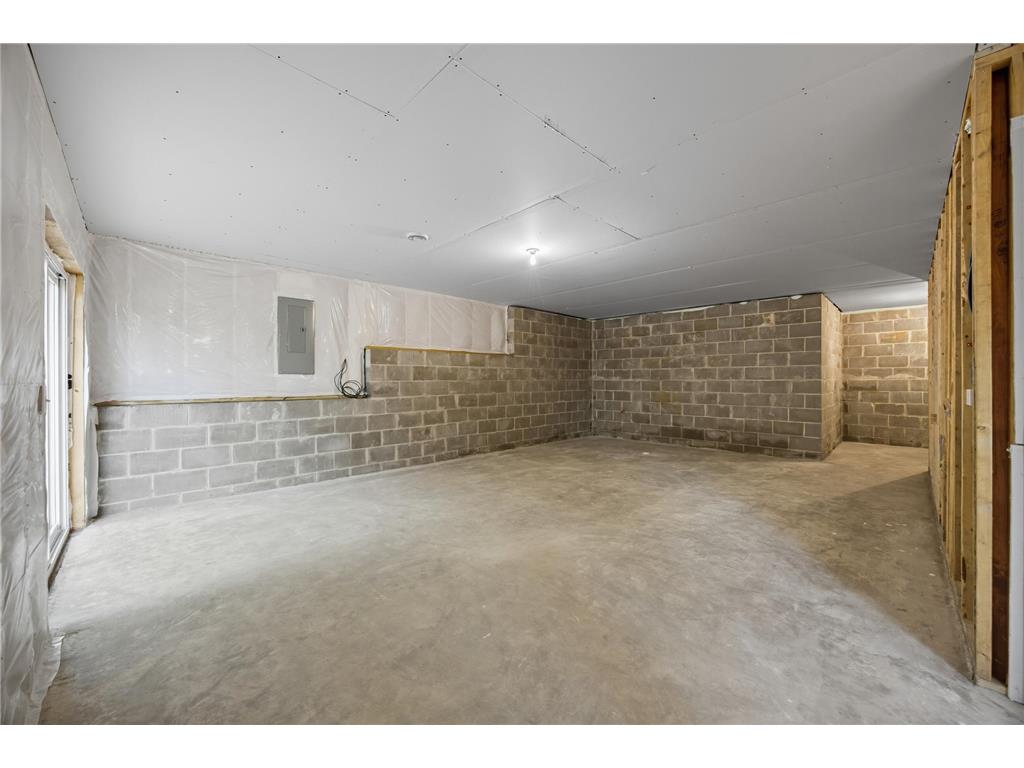 4631 9th Street NE Saint Cloud MN 56304 7049725 image23