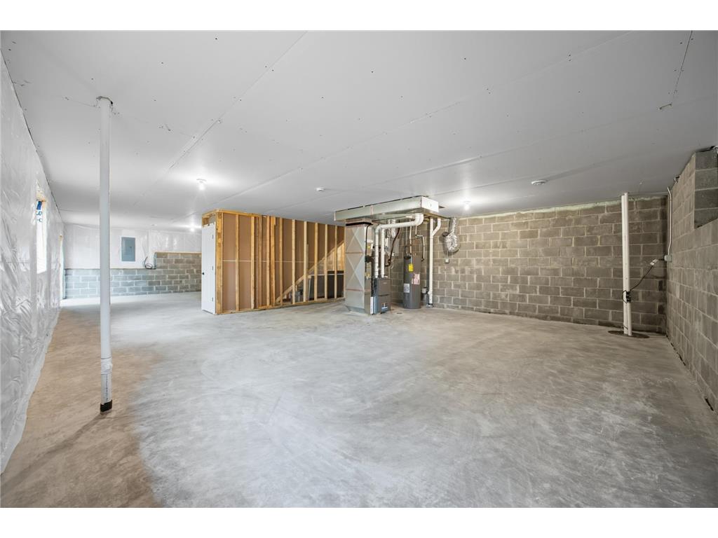 4631 9th Street NE Saint Cloud MN 56304 7049725 image25