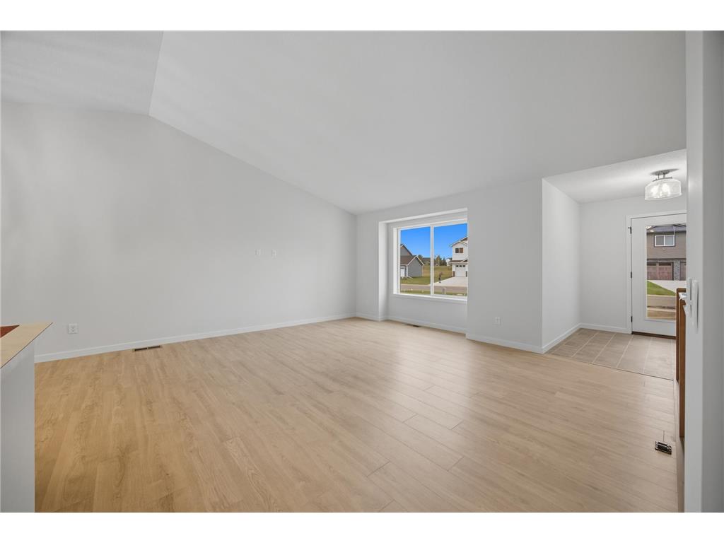 4631 9th Street NE Saint Cloud MN 56304 7049725 image7