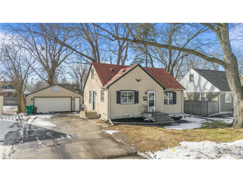4631 Adair Avenue N Crystal MN 55422 7028951 image1