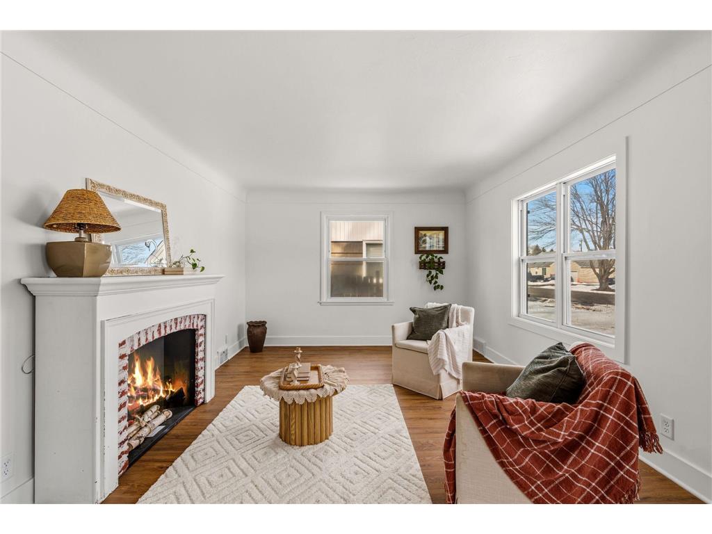 4631 Adair Avenue N Crystal MN 55422 7028951 image2