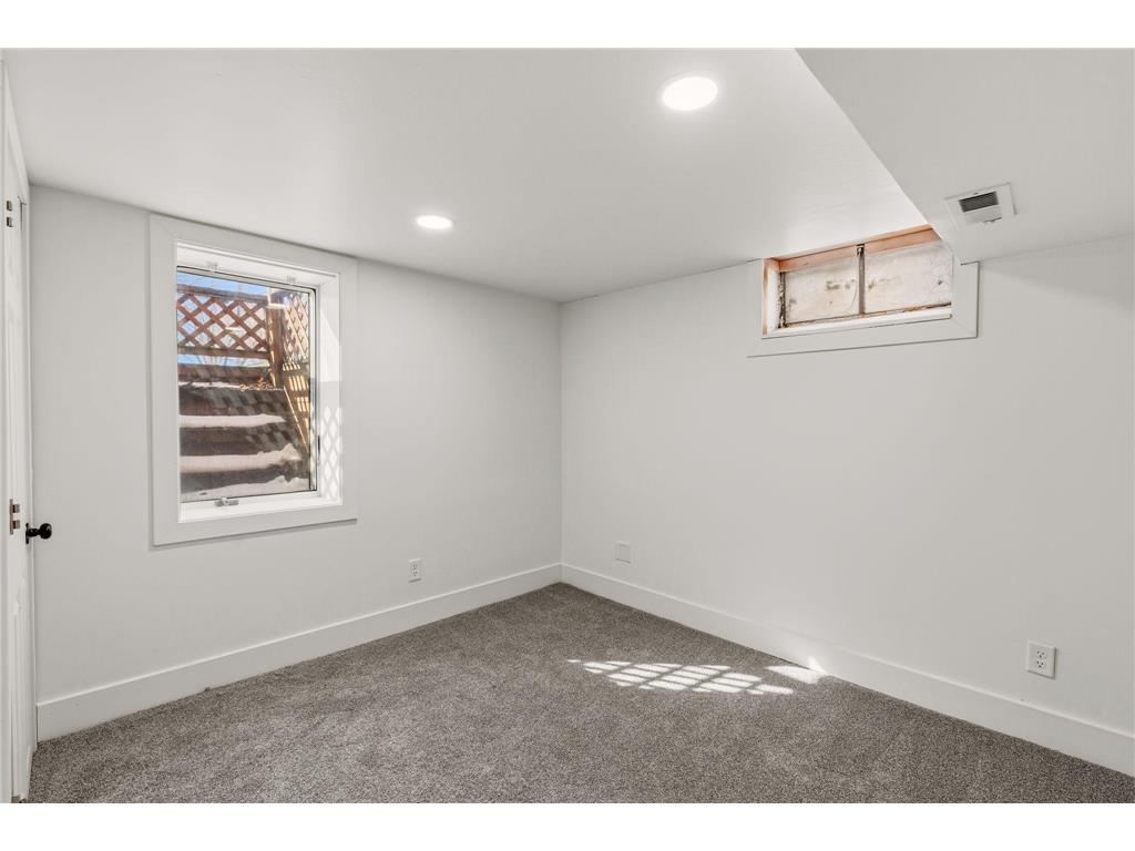 4631 Adair Avenue N Crystal MN 55422 7028951 image20