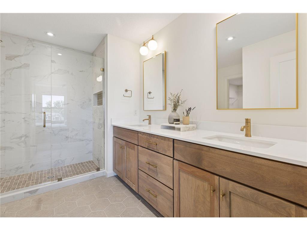 4633 Wolfberry Curve Minnetrista MN 55331 6818057 image14