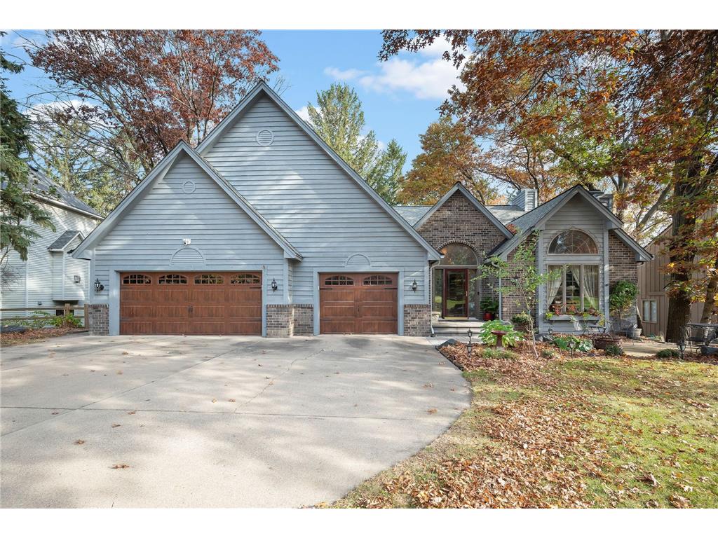 4634 Parkcliff Drive Eagan MN 55123 6620698 image1