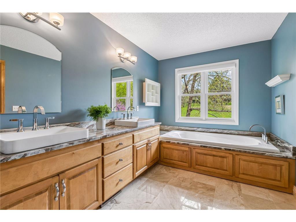 4635 Weston Lane N Plymouth MN 55446 6821209 image32