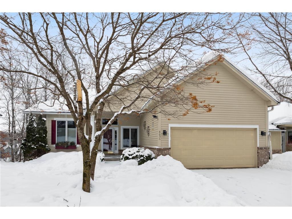 4636 Westwood Lane, Eagan, MN 55122 MLS 6326637 Edina Realty