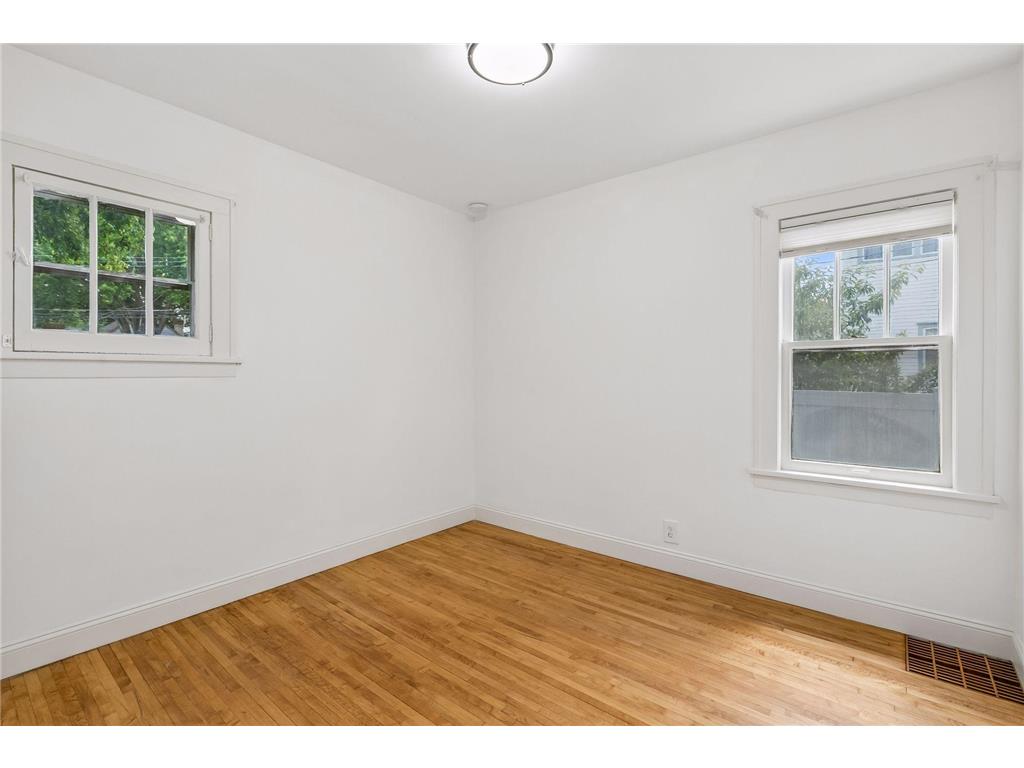 4637 3rd Avenue S Minneapolis MN 55419 7059328 image21
