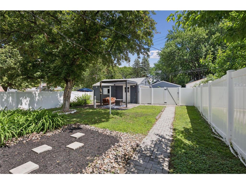 4637 3rd Avenue S Minneapolis MN 55419 7059328 image40