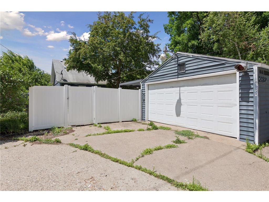4637 3rd Avenue S Minneapolis MN 55419 7059328 image46