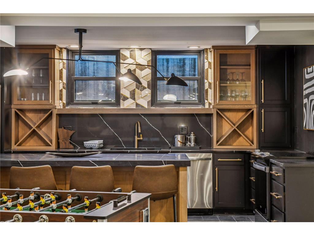 4637 E Lake Harriet Parkway Minneapolis MN 55419 - Harriet Lake 6659917 image50