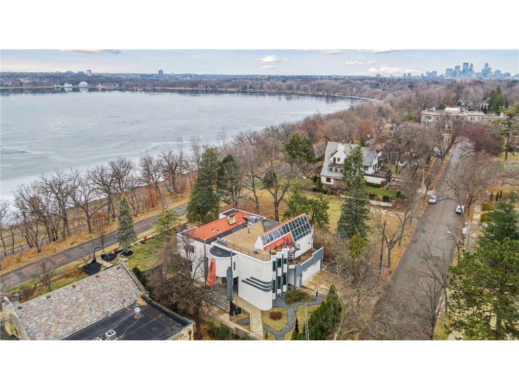 4637 E Lake Harriet Parkway Minneapolis MN 55419 - Harriet Lake 6660020 image11