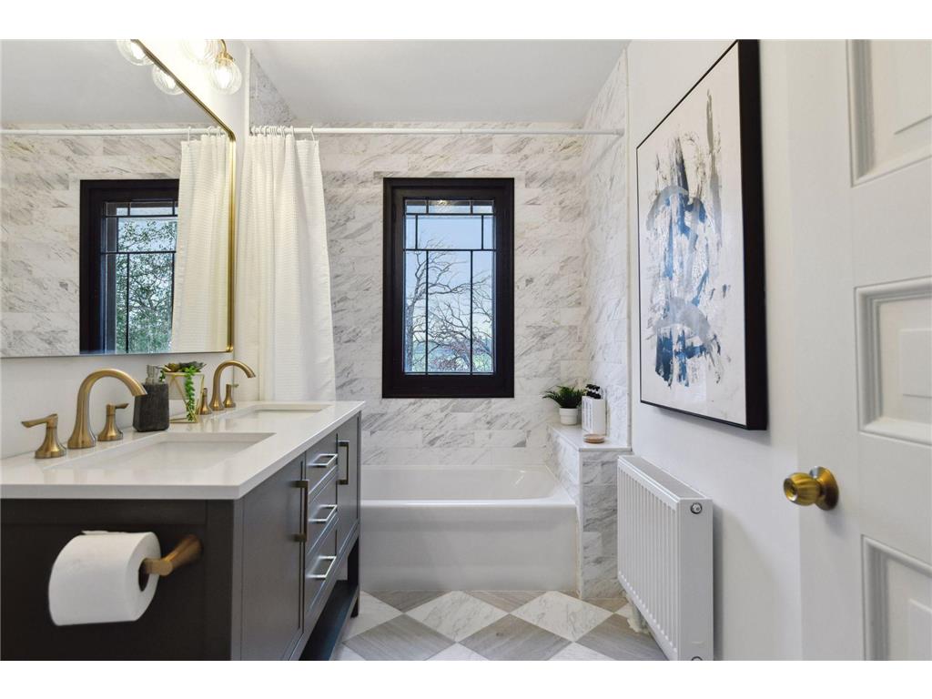 4637 E Lake Harriet Parkway Minneapolis MN 55419 - Harriet Lake 6660020 image111