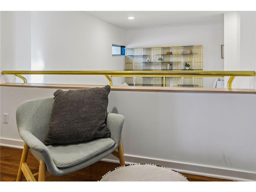 4637 E Lake Harriet Parkway Minneapolis MN 55419 - Harriet Lake 6660020 image118