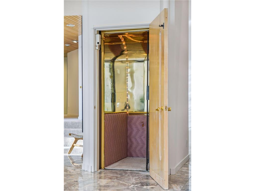 4637 E Lake Harriet Parkway Minneapolis MN 55419 - Harriet Lake 6660020 image30