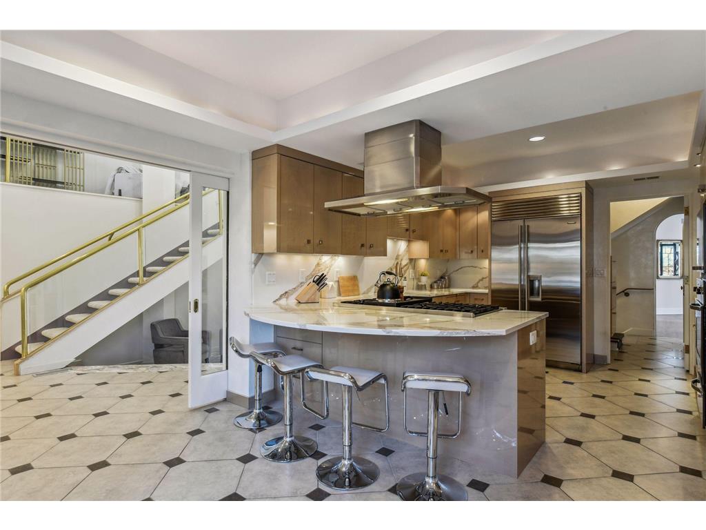 4637 E Lake Harriet Parkway Minneapolis MN 55419 - Harriet Lake 6660020 image43