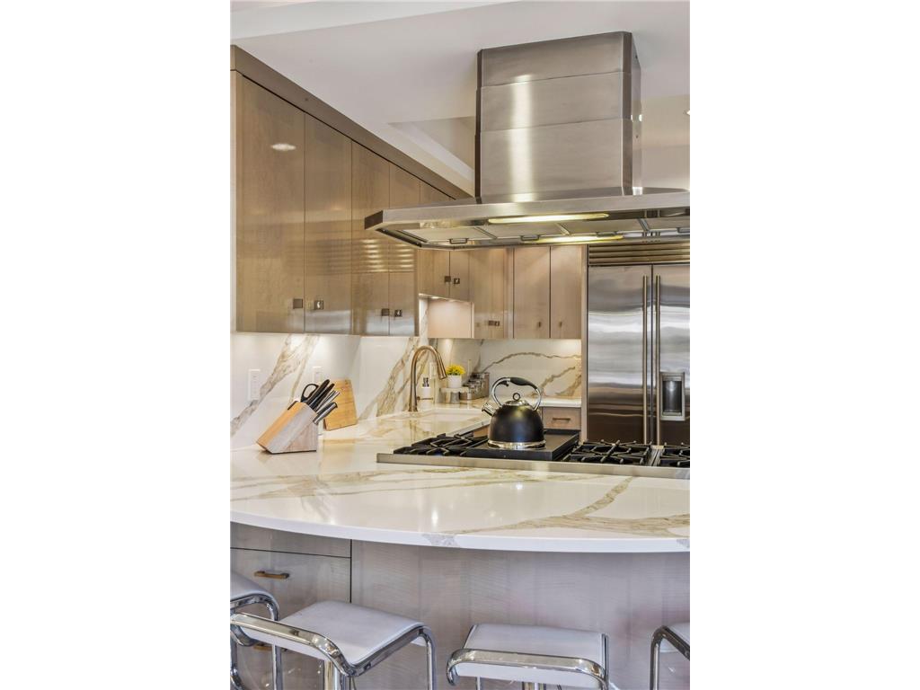 4637 E Lake Harriet Parkway Minneapolis MN 55419 - Harriet Lake 6660020 image47