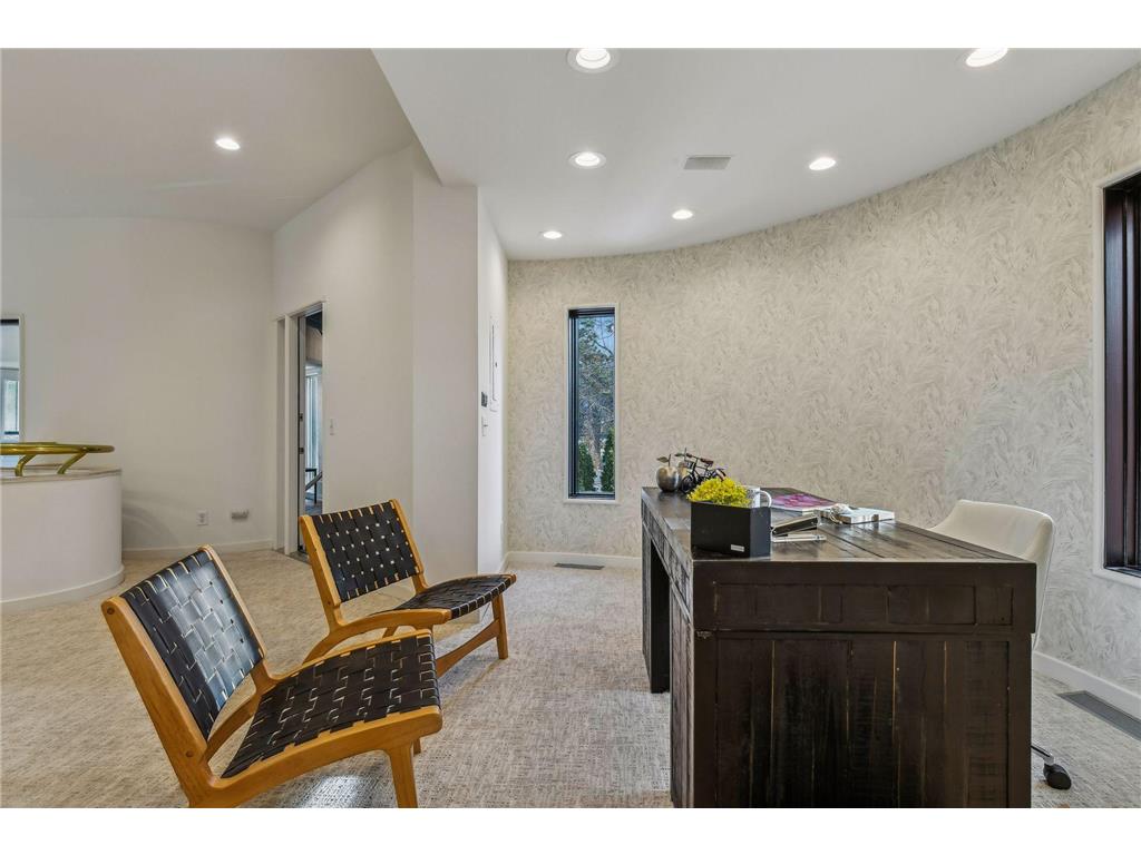 4637 E Lake Harriet Parkway Minneapolis MN 55419 - Harriet Lake 6660020 image91